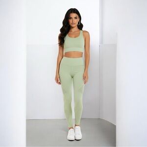 NUX Light Green Performance Leggings